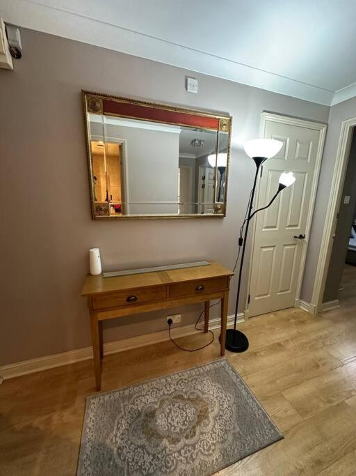 A 2 Standard Bedrooms Flat Λονδίνο Εξωτερικό φωτογραφία